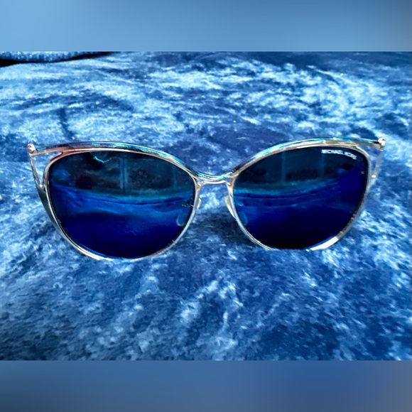 Michael Kors Ina sunglasses - Picture 7 of 16